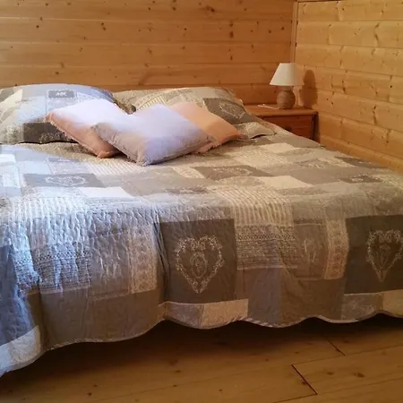 La cabane du pommier Orelle Extérieur photo